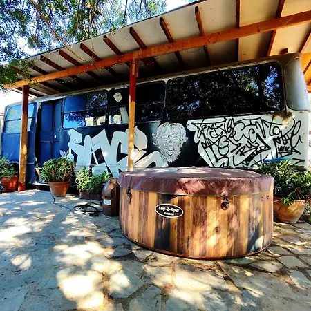 Magic Bus キャンプ場