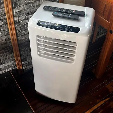 Κάμπινγκ Magic Bus