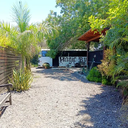 Magic Bus Nature Escape Near The Sea Parque de Campismo
