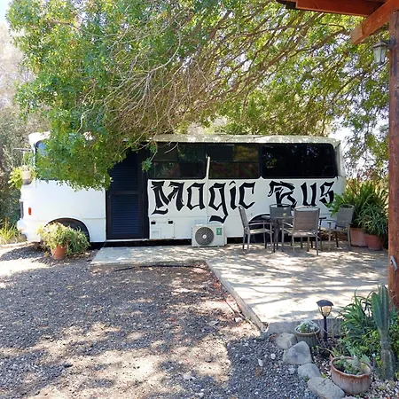 Parque de Campismo Magic Bus Nature Escape Near The Sea *