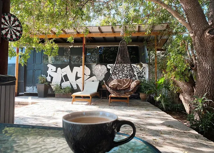 Magic Bus Campingplatz Klorakas