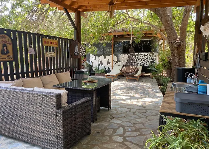 Magic Bus Campingplatz *